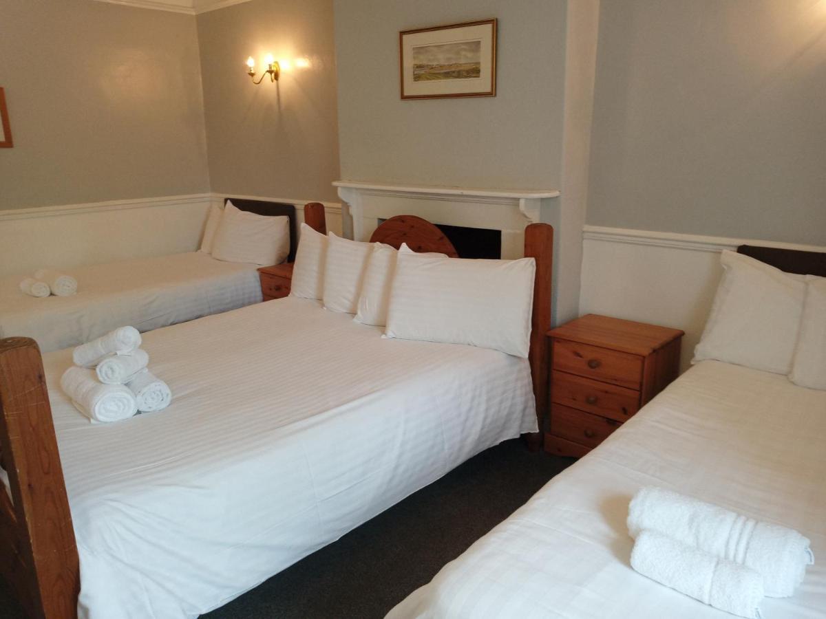 Blue Bell Hotel Belford Exterior foto